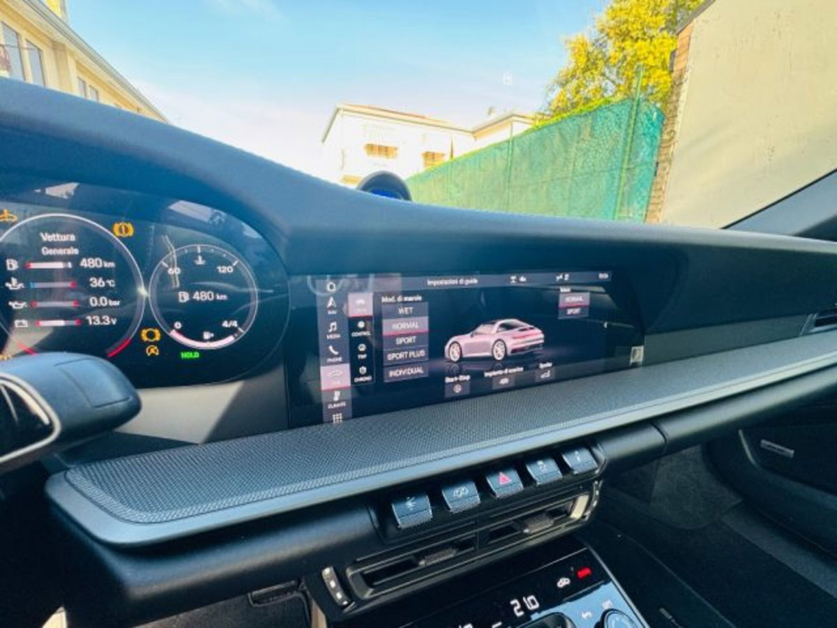 Porsche 911 Cabrio Targa 3.0 4S (16)