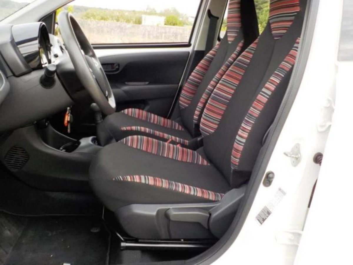 Citroen C1 C1 PureTech 82 5 porte Feel (12)