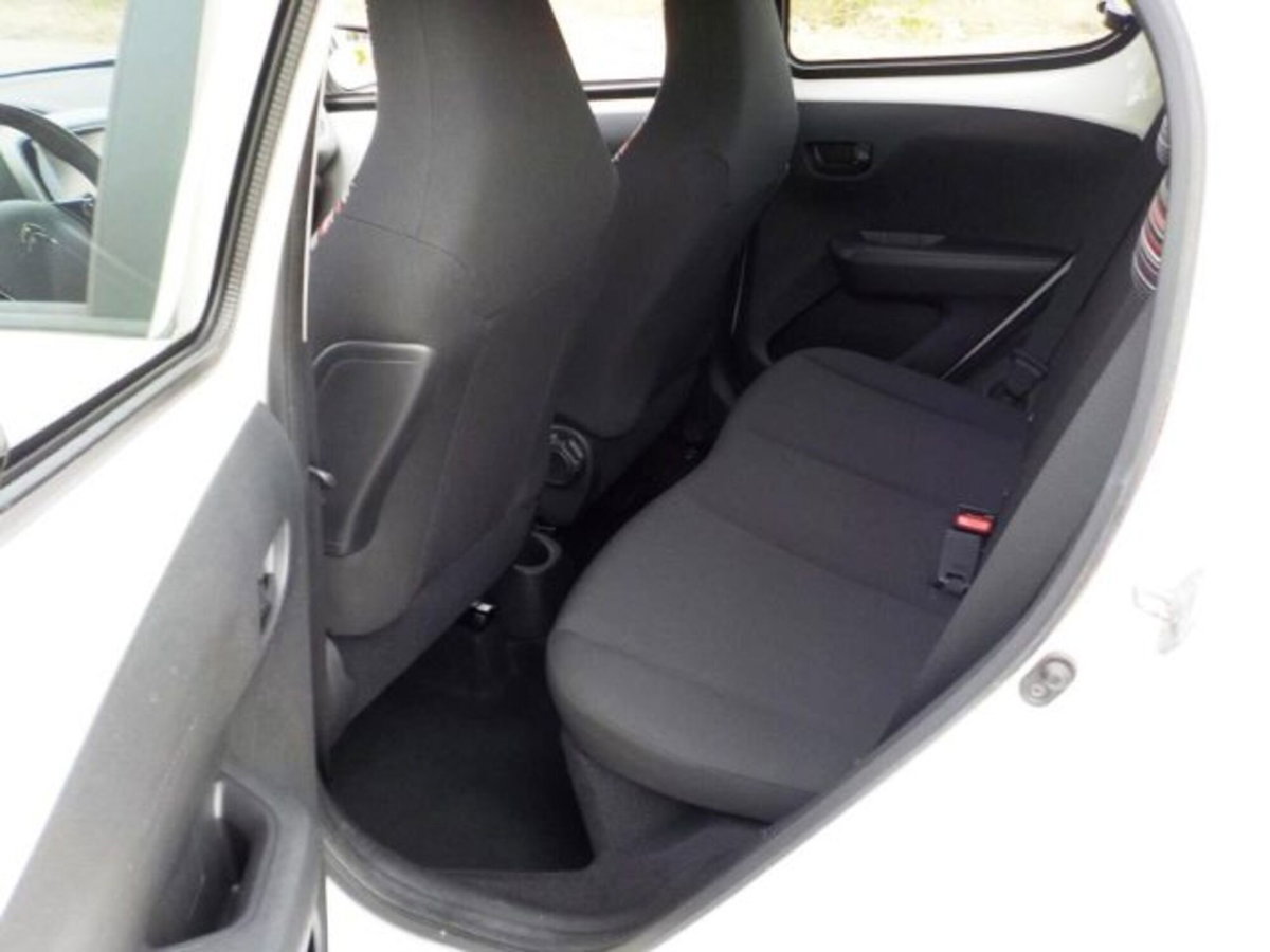 Citroen C1 C1 PureTech 82 5 porte Feel (14)