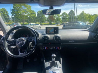 Audi A3 Sportback 30 TDI Admired (10)