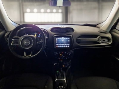 Jeep Renegade 1.3 T4 190CV PHEV 4xe AT6 Limited (6)