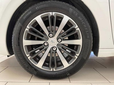 Peugeot 208 82 5p. GPL Allure (8)
