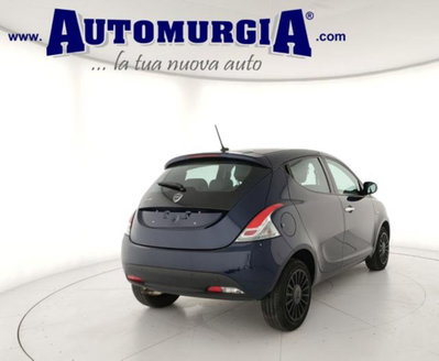 Lancia Ypsilon 1.2 69 CV 5 porte GPL Ecochic Silver (4)
