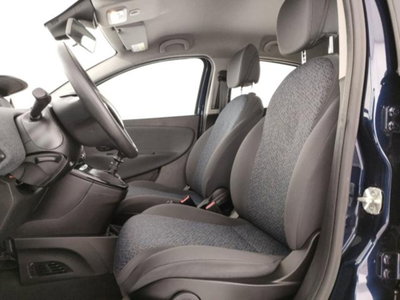 Lancia Ypsilon 1.2 69 CV 5 porte GPL Ecochic Silver (5)