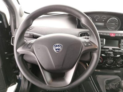 Lancia Ypsilon 1.2 69 CV 5 porte GPL Ecochic Silver (7)