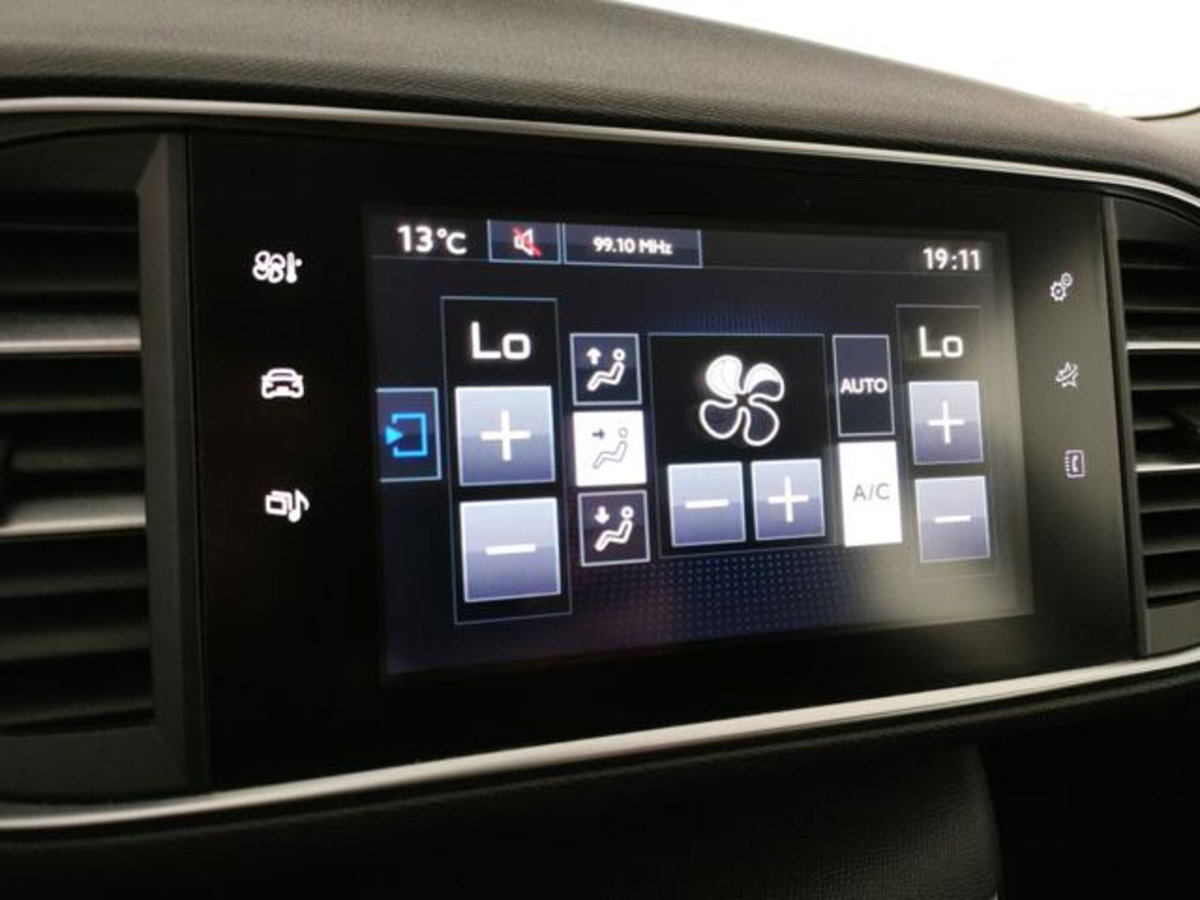 Peugeot 308 1.6 HDi 92 CV Active (10)