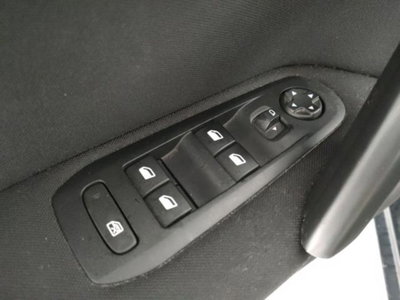 Peugeot 308 1.6 HDi 92 CV Active (16)