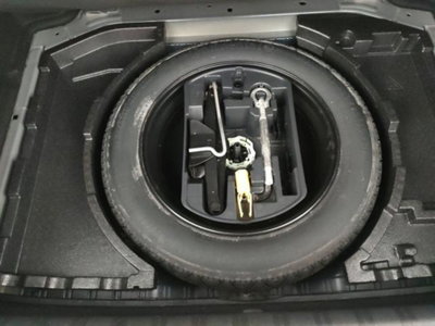 Peugeot 308 1.6 HDi 92 CV Active (19)