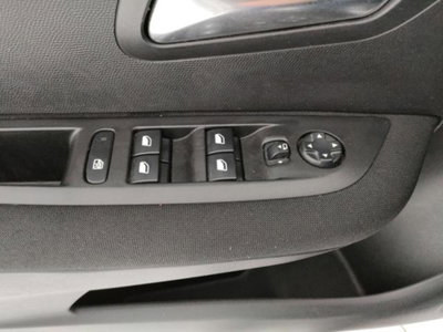 Peugeot 208 1.2 puretech Active s&s 75cv (18)