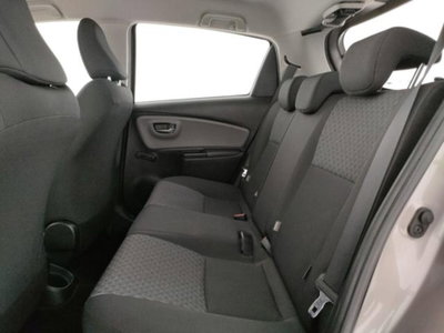 Toyota Yaris 1.0 5 porte Lounge (14)