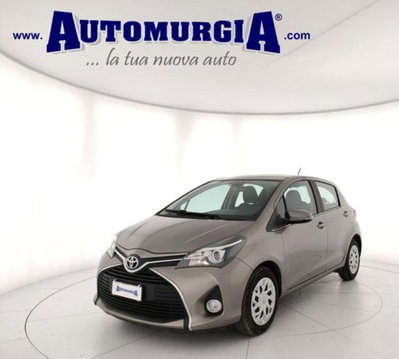Toyota Yaris 1.0 5 porte Lounge (2)