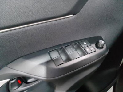 Toyota Yaris Cross 1.5h GR Sport Black Sky fwd 116cv e-cvt (18)