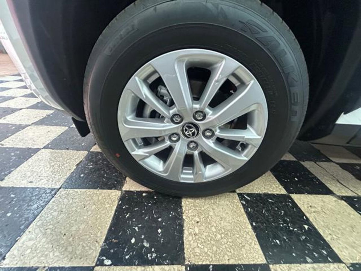 Toyota Yaris Cross 1.5h GR Sport Black Sky fwd 116cv e-cvt (6)