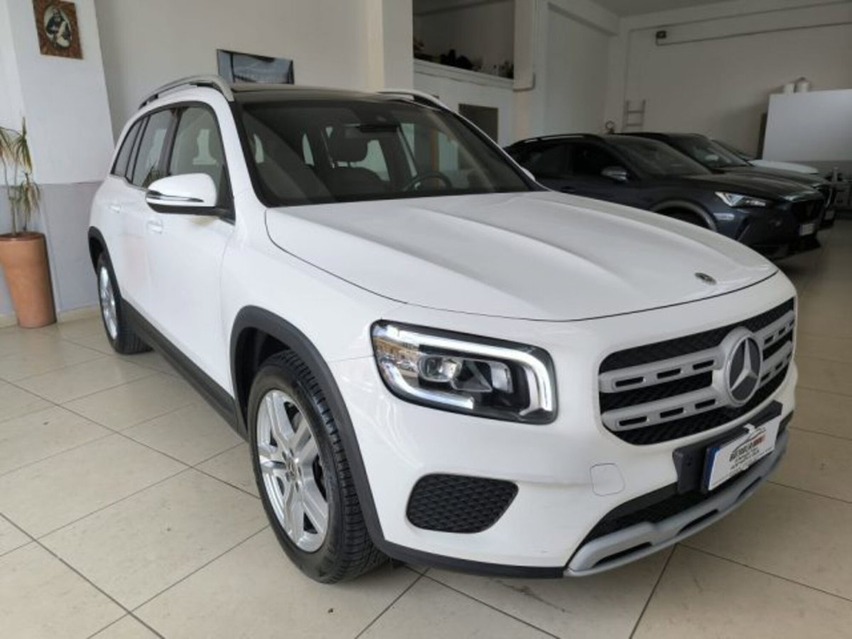 Mercedes-Benz GLB 200 d Automatic 4Matic Sport (2)