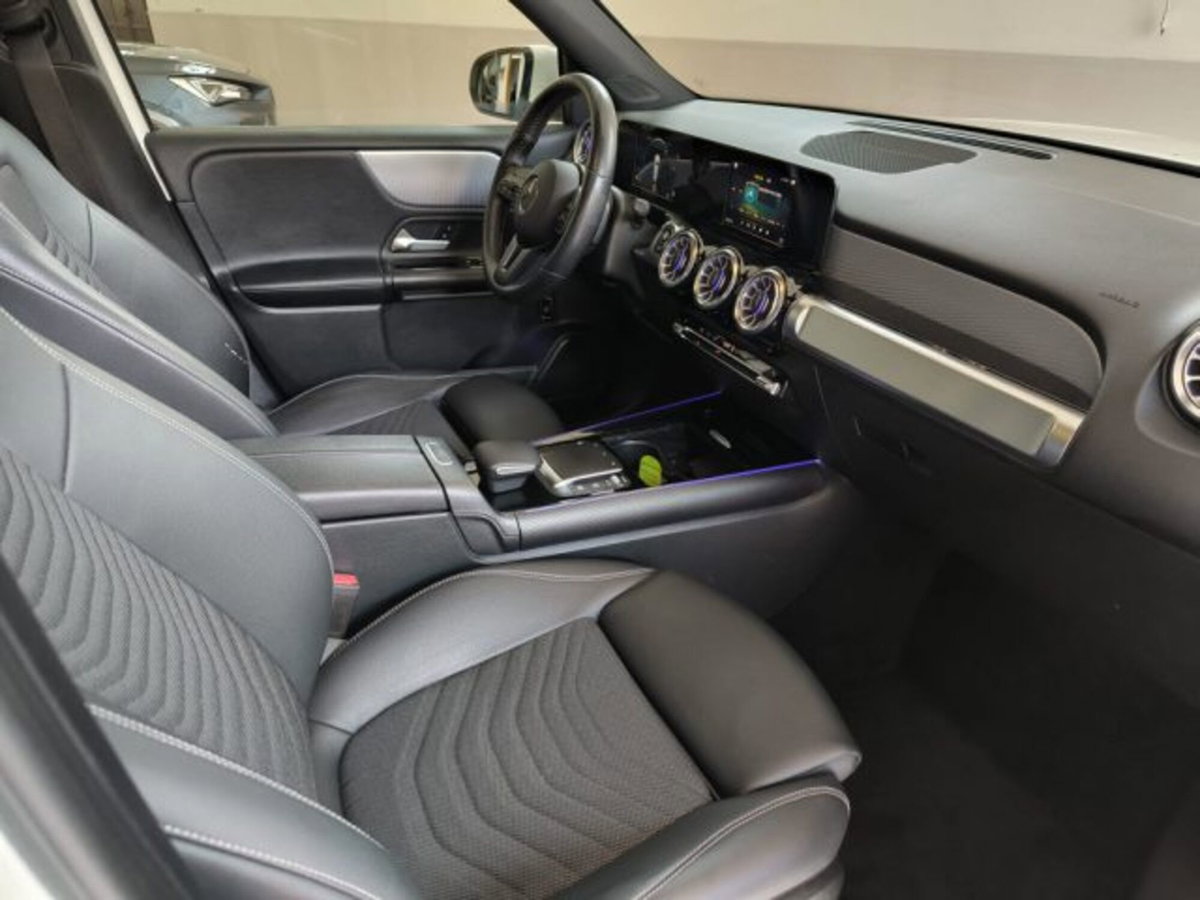 Mercedes-Benz GLB 200 d Automatic 4Matic Sport (6)