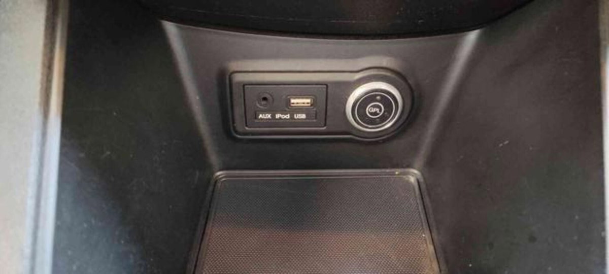 Kia Venga 1.4 EcoGPL Active (13)
