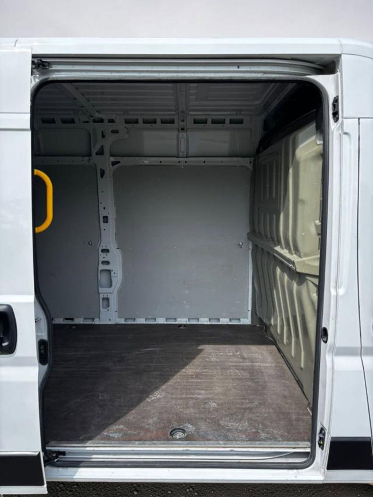 Opel Movano Furgone 35 2.2 BlueHDi 140 S&S PLM-TA Furgone (5)