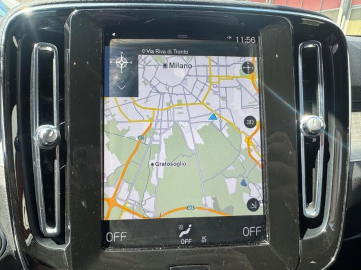 Volvo XC40 T2 automatico Core (10)