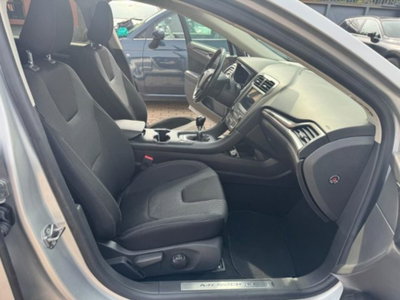Ford Mondeo Station Wagon 2.0 EcoBlue 150 CV S&S aut. SW Titanium Business (16)