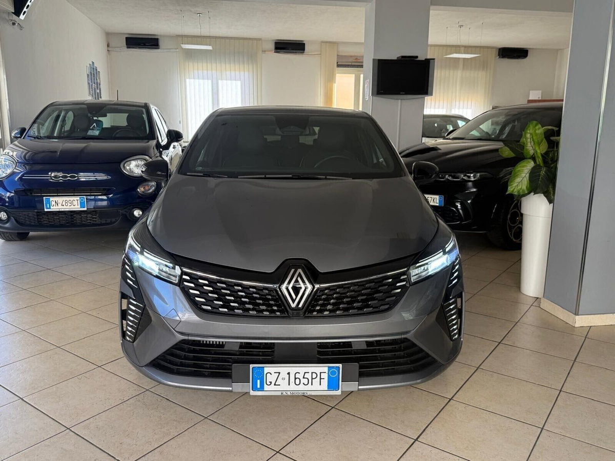 Renault Clio TCe 90 CV 5 porte Techno (2)