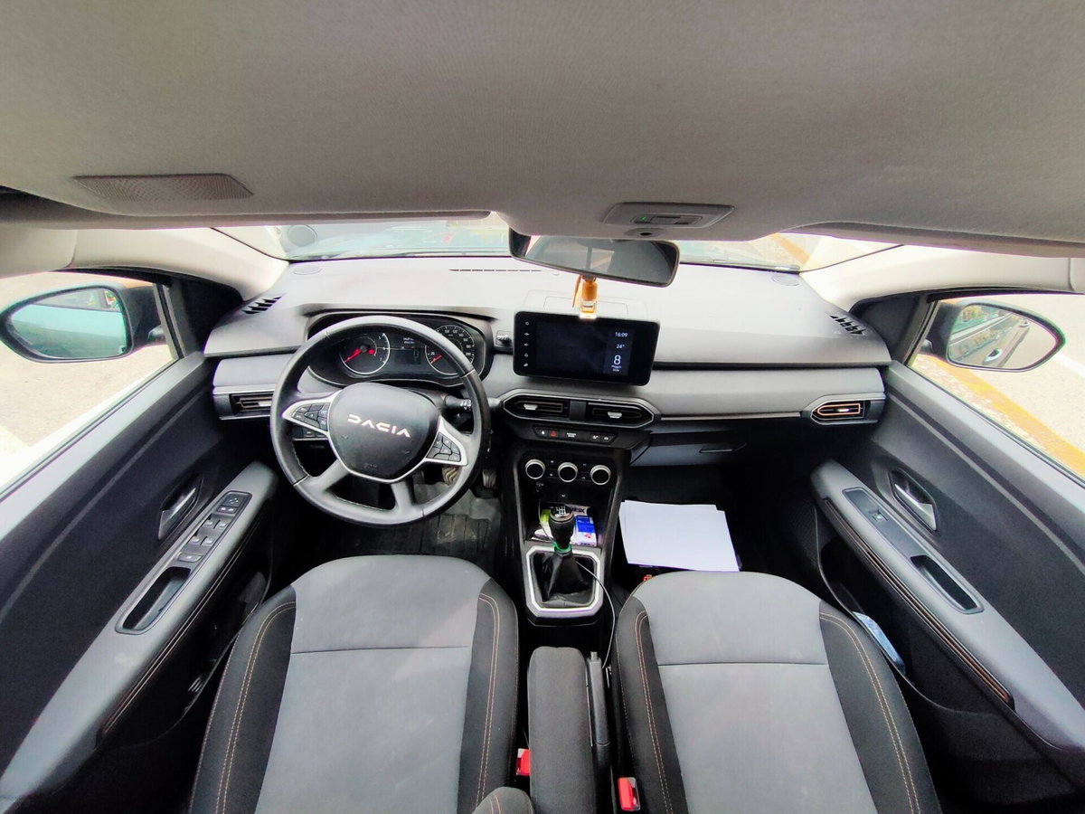 Dacia Jogger Jogger 1.0 TCe GPL 100 CV 5 posti Extreme (11)