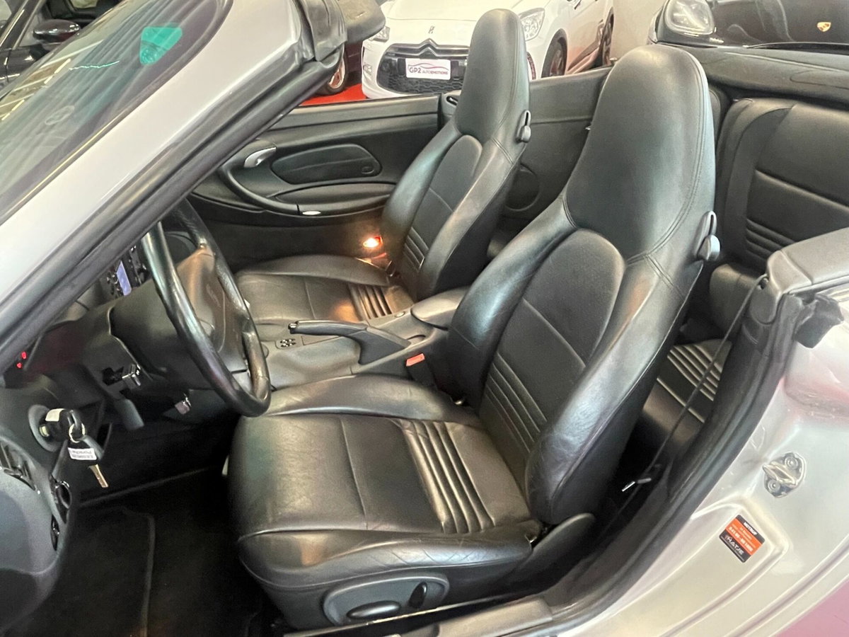 Porsche 911 Cabrio Carrera cat (10)