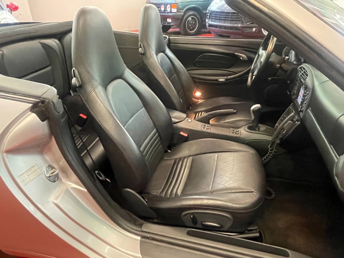 Porsche 911 Cabrio Carrera cat (13)