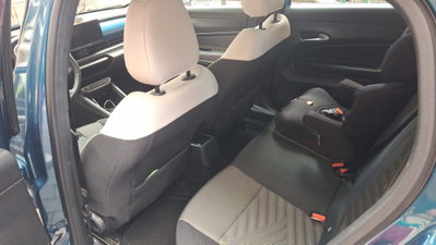 Fiat 600 1.2 Business 100cv (9)