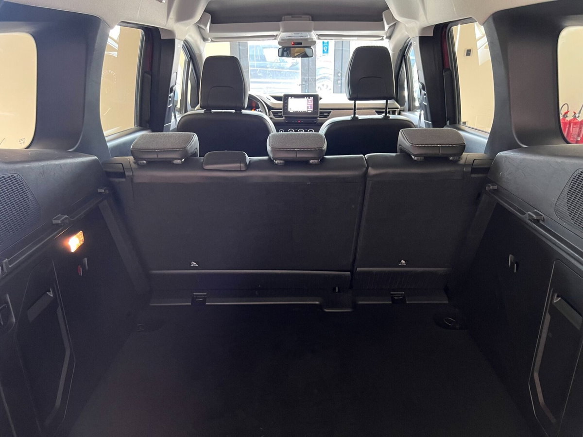 Renault Kangoo 1.5 Blue dCi 95CV Edition One (14)