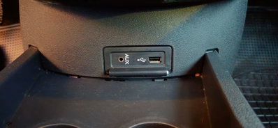 Renault Clio 1.2 16V 5 porte (10)