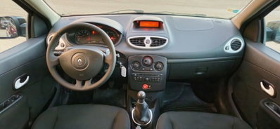 Renault Clio 1.2 16V 5 porte (8)