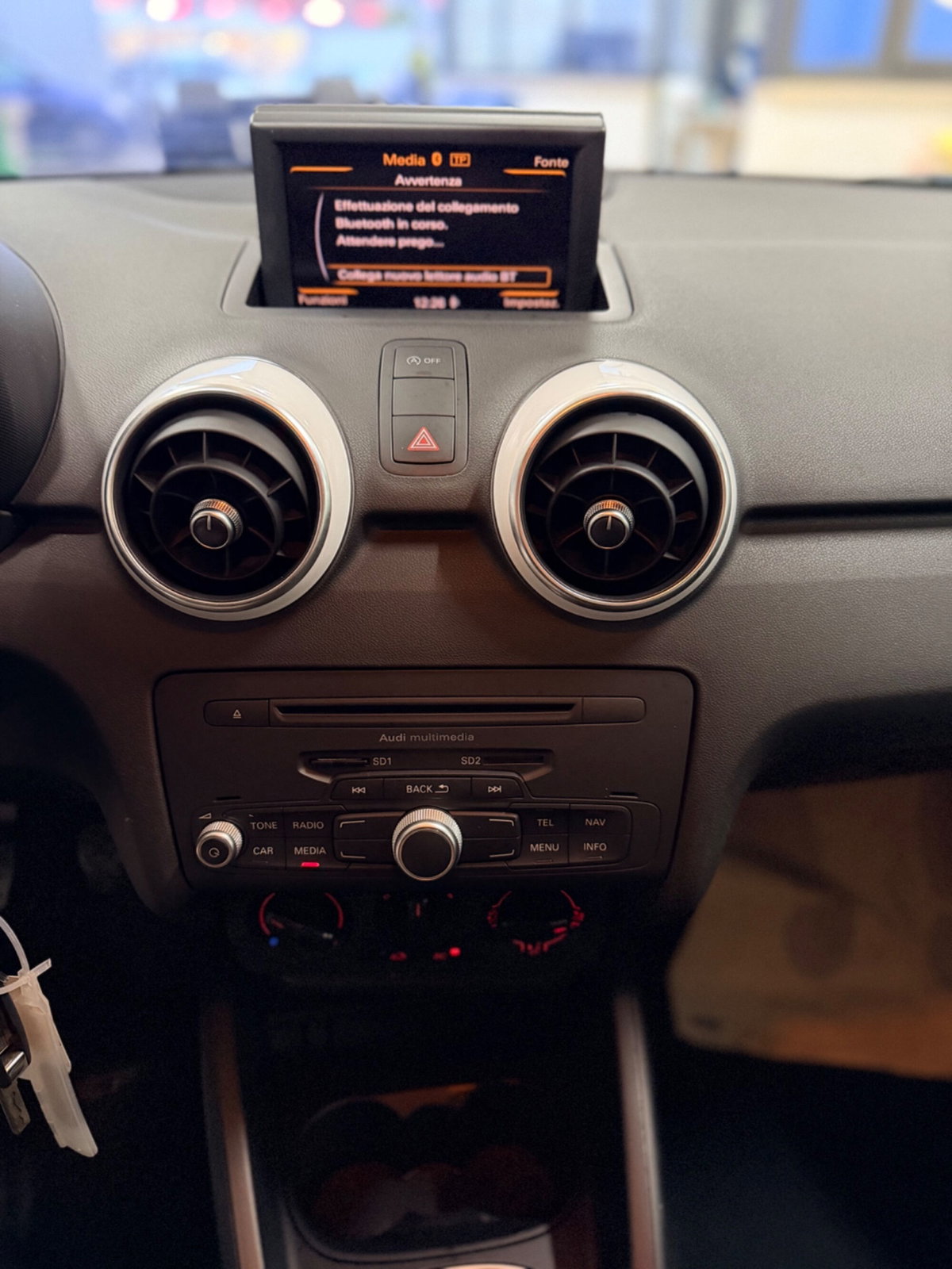 Audi A1 1.6 TDI S line edition plus (14)
