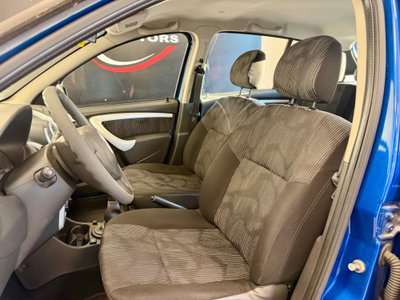Dacia Sandero 1.4 8V Lauréate (10)