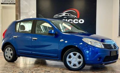 Dacia Sandero 1.4 8V Lauréate (3)