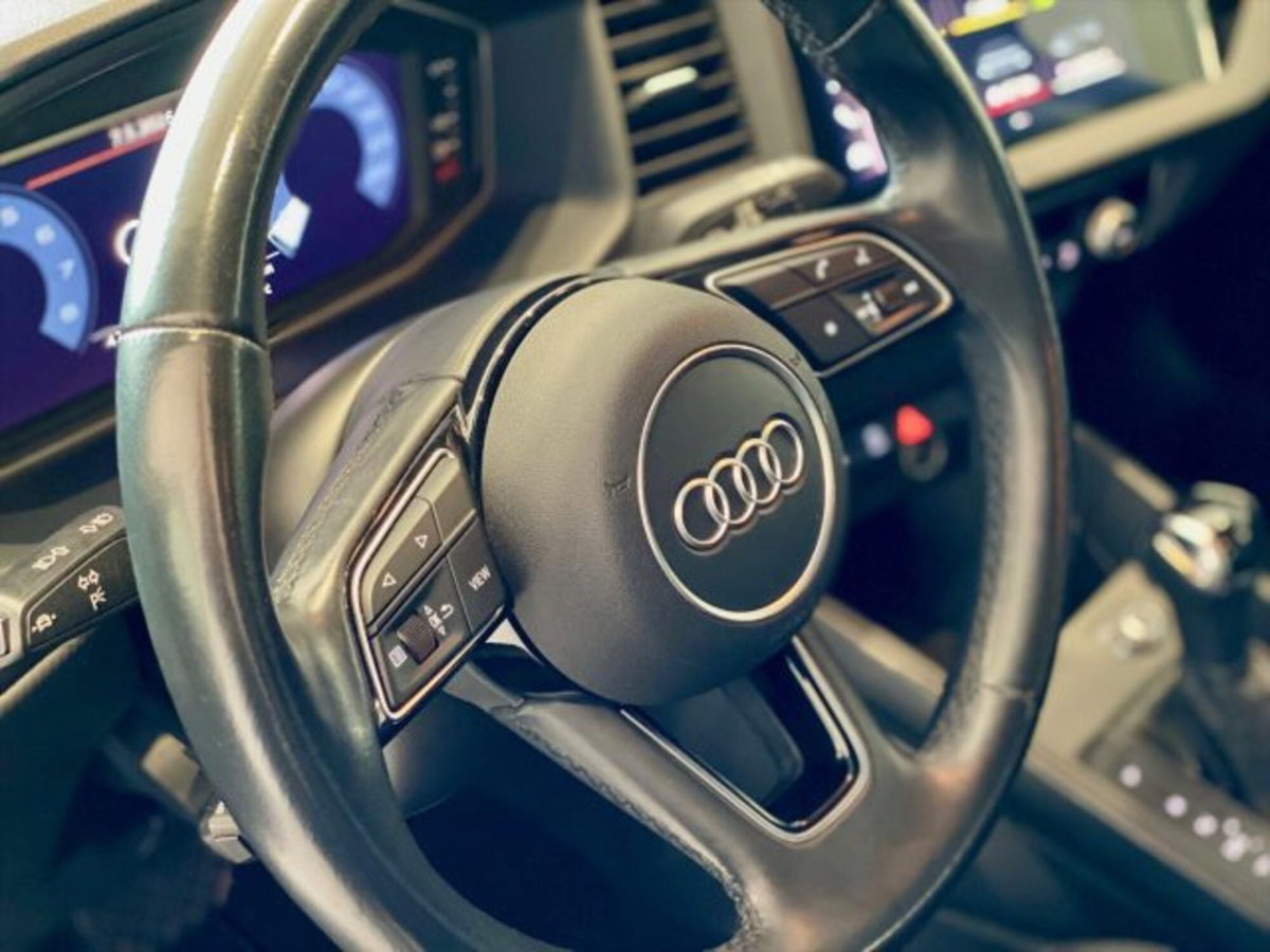 Audi A1 Sportback 30 TFSI Admired Advanced (12)