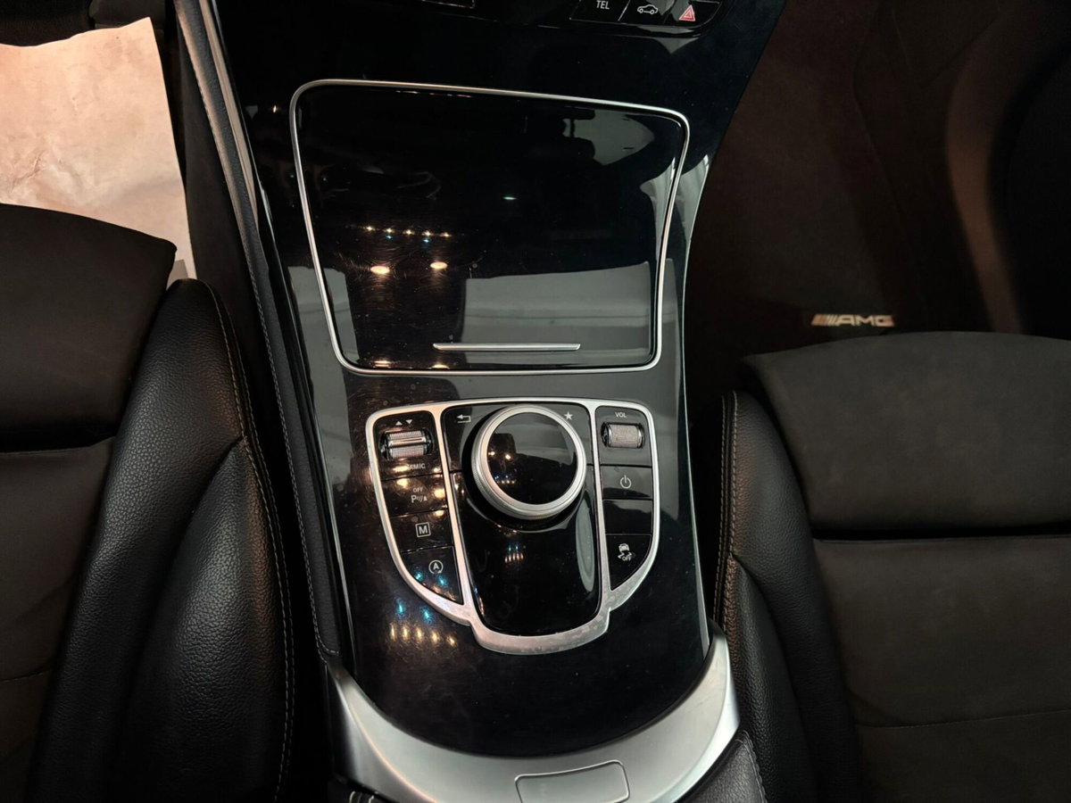 Mercedes-Benz GLC SUV 220 d 4Matic Sport (15)