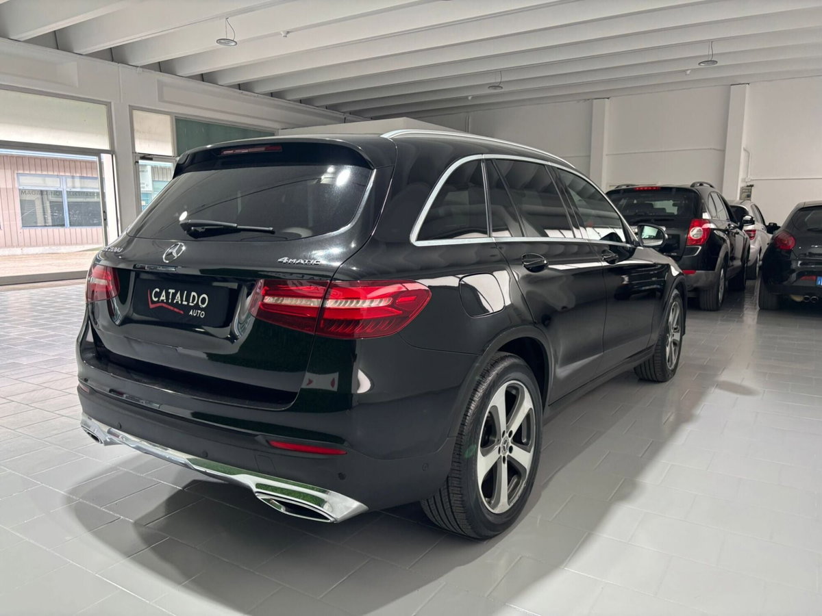Mercedes-Benz GLC SUV 220 d 4Matic Sport (5)