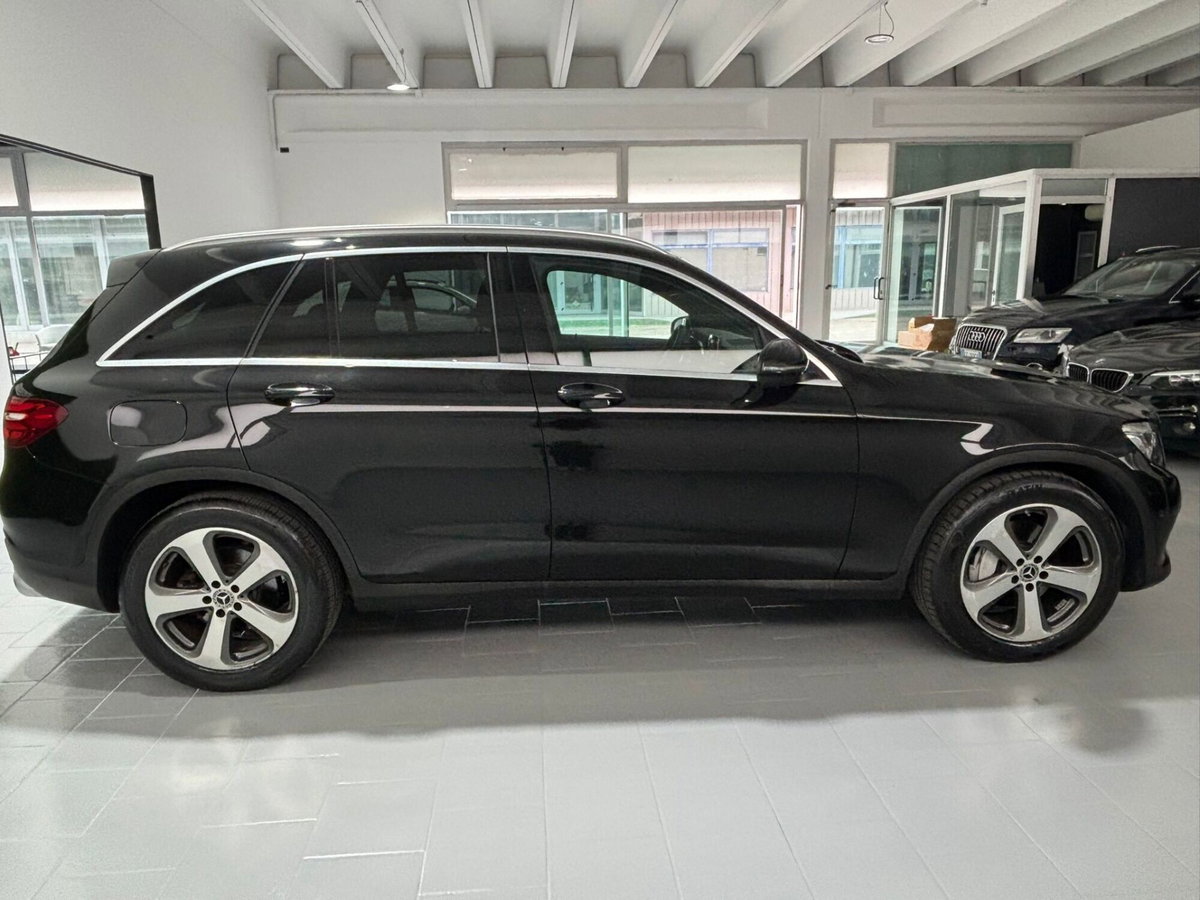 Mercedes-Benz GLC SUV 220 d 4Matic Sport (6)