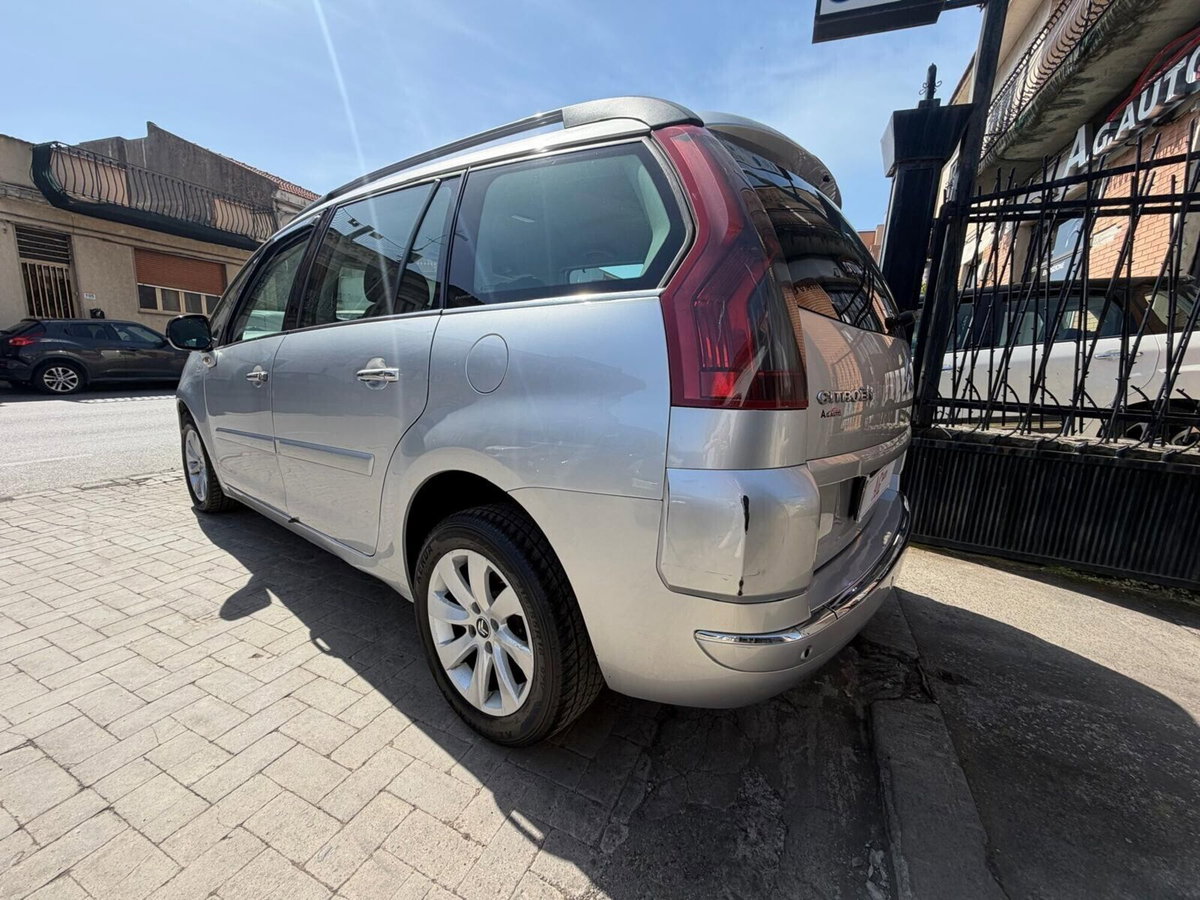 Citroen C4 Picasso 1.6 HDi 110 FAP Exclusive (7)