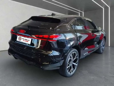 Audi Q3 Sportback 2.0 tfsi S line edition quattro 204cv s-tronic (3)