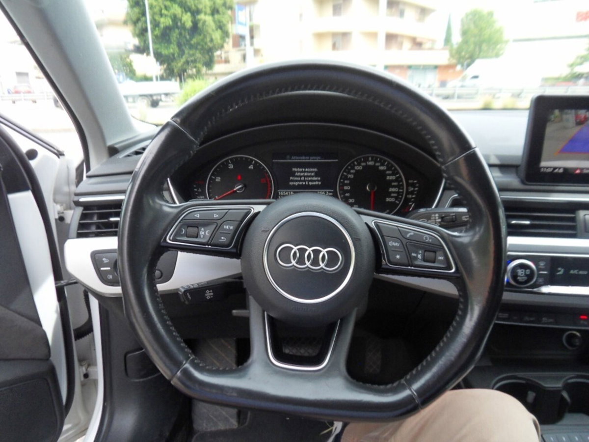 Audi A4 Allroad 2.0 TDI 190 CV S tronic Business Evolution (2)