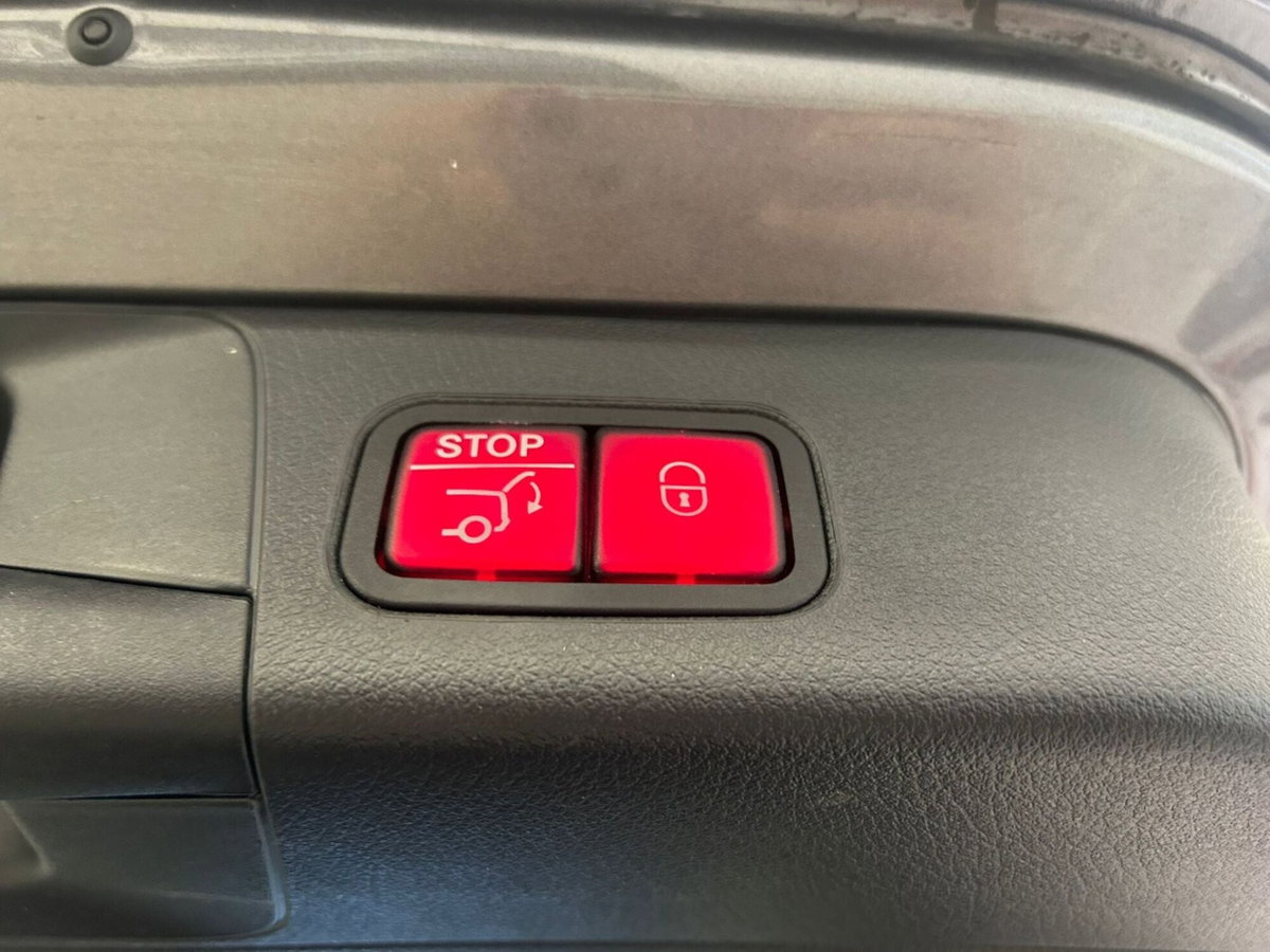 Mercedes-Benz Classe B 180 d AMG Line Premium Plus auto (10)