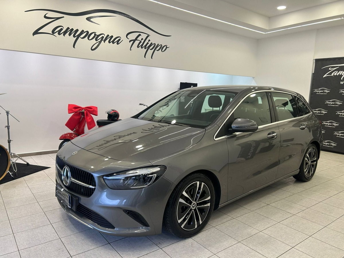 Mercedes-Benz Classe B 180 d AMG Line Premium Plus auto (2)