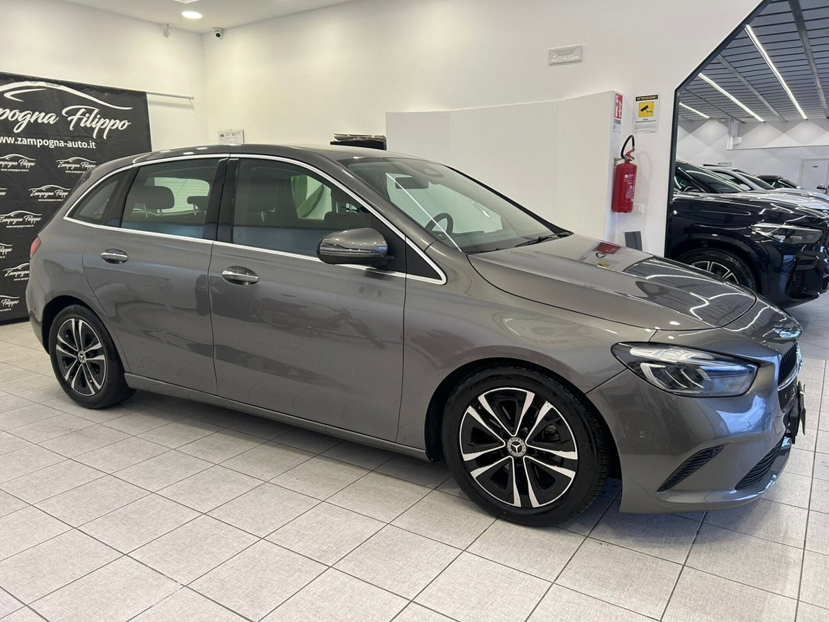Mercedes-Benz Classe B 180 d AMG Line Premium Plus auto (5)
