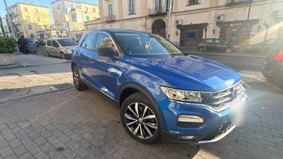 Volkswagen T-Roc 1.0 tsi Style 115cv (8)