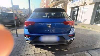 Volkswagen T-Roc 1.0 tsi Style 115cv (9)