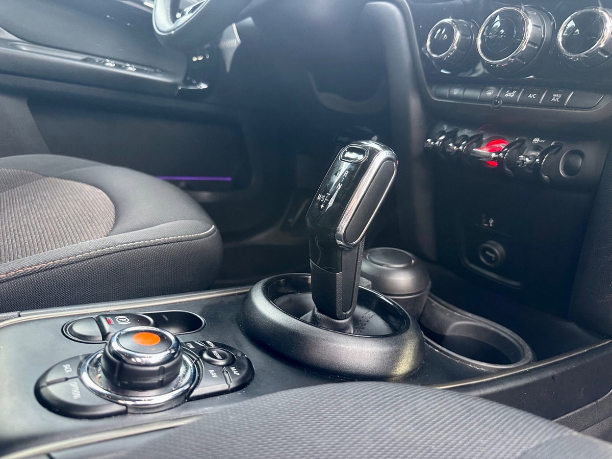 MINI Mini Countryman 1.5 One Business Countryman Automatica (13)
