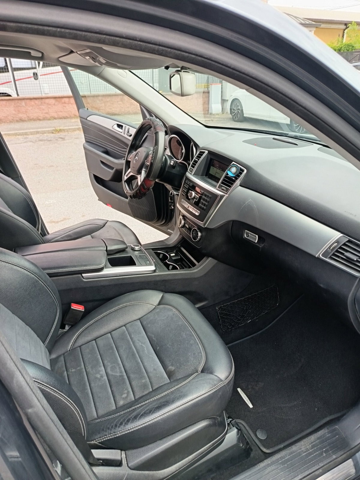 Mercedes-Benz Classe ML 250 BlueTEC 4Matic Sport (15)