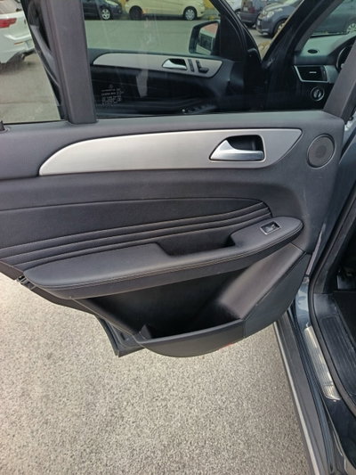 Mercedes-Benz Classe ML 250 BlueTEC 4Matic Sport (9)