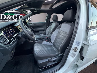 Volkswagen Taigo 1.0 tsi R-Line 115cv dsg (11)